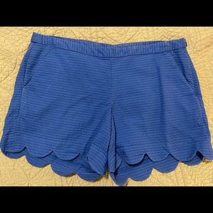 Lilly Pulitzer scallop edge shorts
